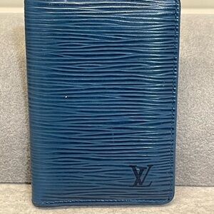 Louis Vuitton Blue Card Holder 💕